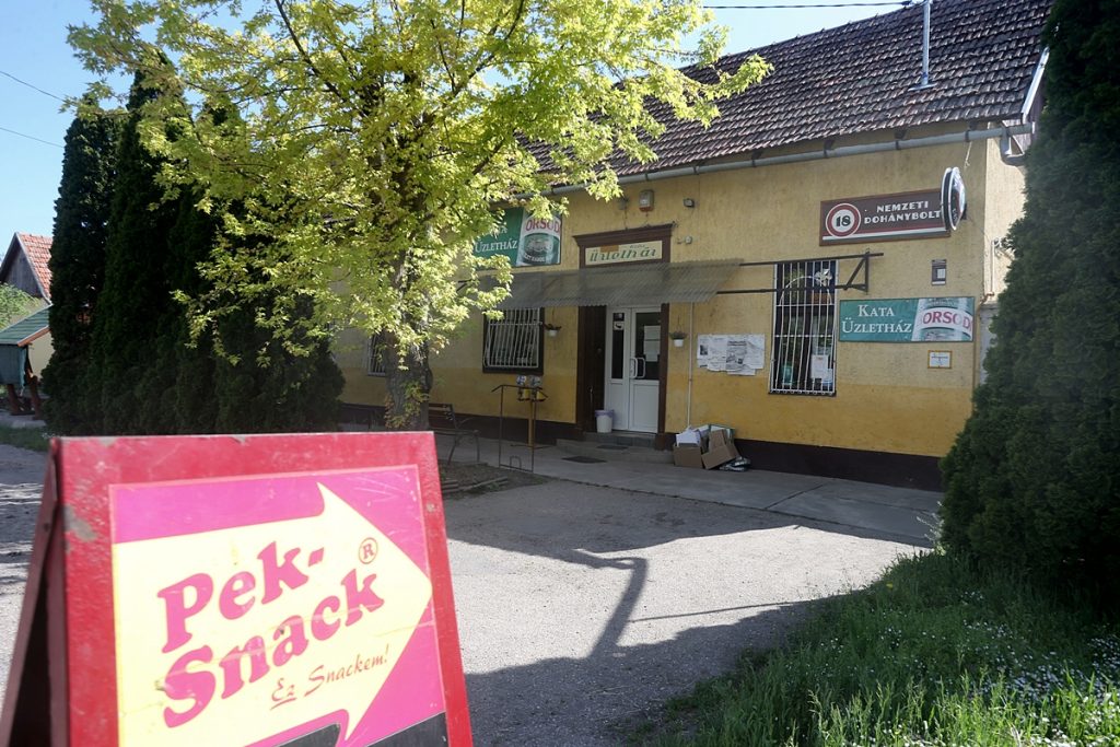 Ambrózi Kata Bt.(Kata Üzletház-Élelmiszerbolt) 1.