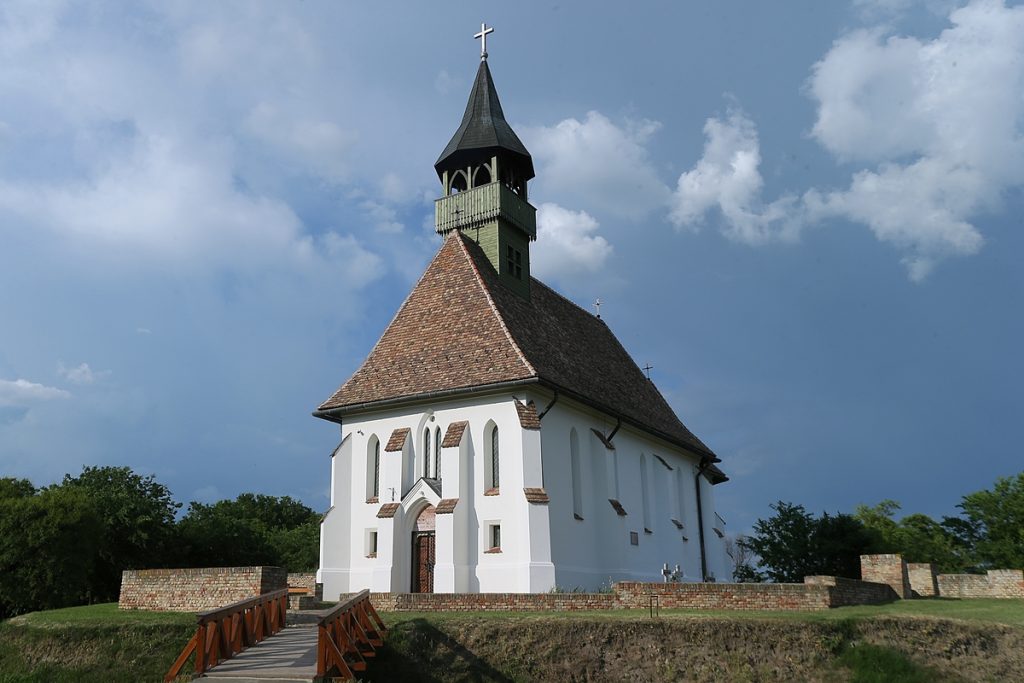 Óföldeáki Szűz Mária Keresztények Segítsége templom-Erdőtemplom