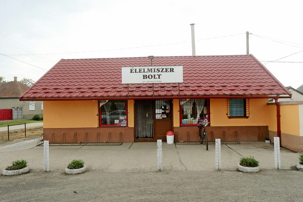 Vegyesbolt(Molnár Páterné ev.)